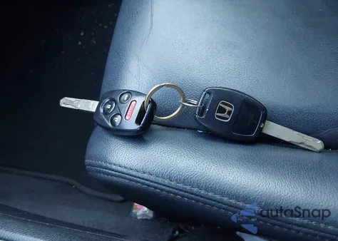 2012 Honda Accord Exl from USA, damaged, VIN 1HGCP3F81CA039266